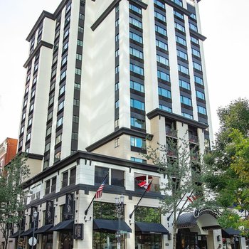 波特蘭派拉蒙特酒店