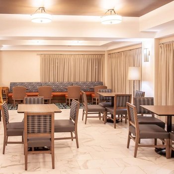 Hampton Inn & Suites Jackson Downtown-Coliseum