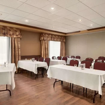 萊維斯戴斯酒店