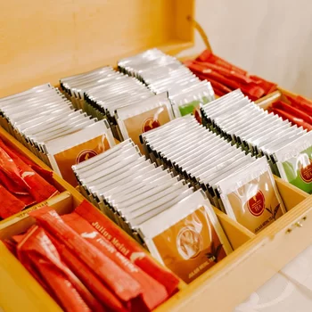 七山特魯布納亞酒店