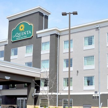 La Quinta Inn & Suites by Wyndham Rochester Mayo Clinic S