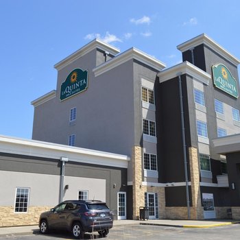 La Quinta Inn & Suites by Wyndham Rochester Mayo Clinic S