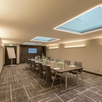 法蘭克福市中心希爾頓花園酒店