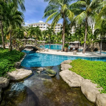 Olalani Resort & Condotel