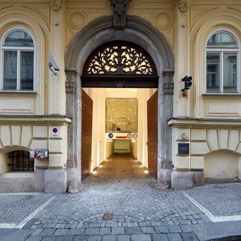 塔利亞歐洲之星酒店