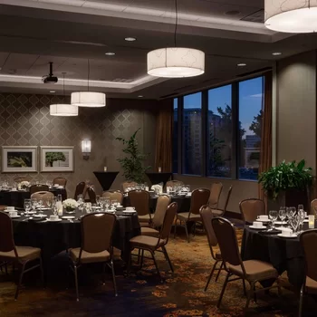 西雅圖市中心希爾頓花園酒店