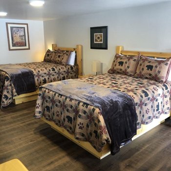 Island Park Lodge