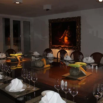 弗朗西絲酒店及俱樂部