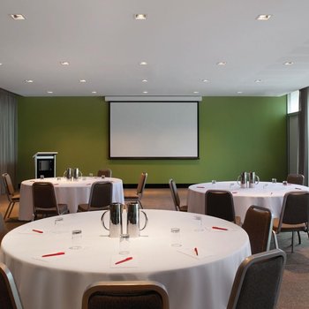 Adina Apartment Hotel Perth