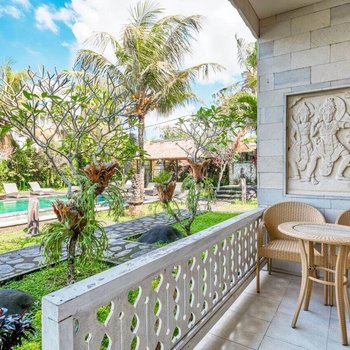 烏布紗麗療養酒店