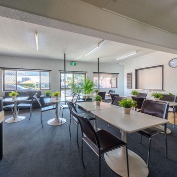 Ascot Budget Inn & Residences