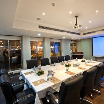 利雅得阿爾瓦哈大陸酒店