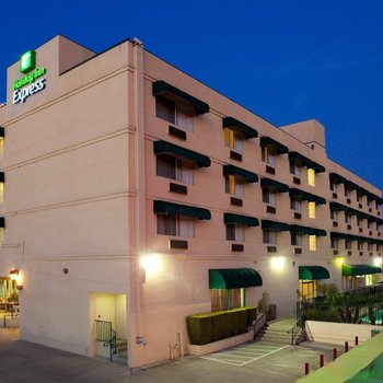 Holiday Inn Express Hotel & Suites Pasadena-Colorado Boulevard, an IHG Hotel