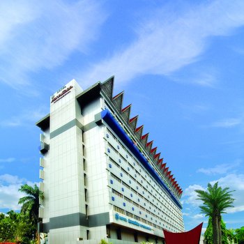 Danau Toba Hotel International