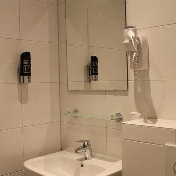 Aston City Hotel