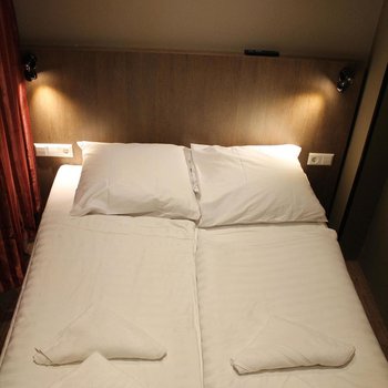 Aston City Hotel