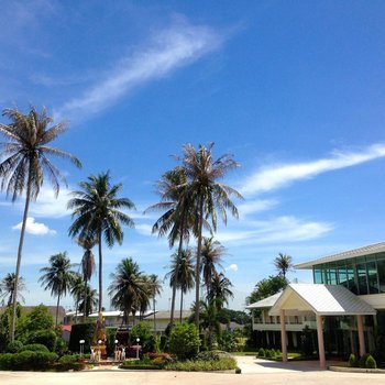 Suwan Driving Range and Resort