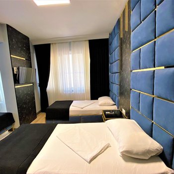 Orange Airport Hotel