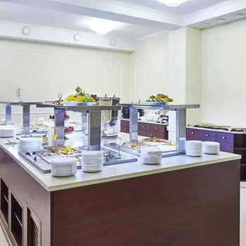 斯拉維亞卡酒店