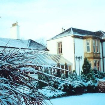 麥特蘭菲爾德之家酒店