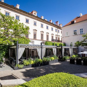 Mandarin Oriental, Prague