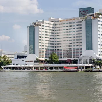 曼谷湄南河畔華美達廣場酒店