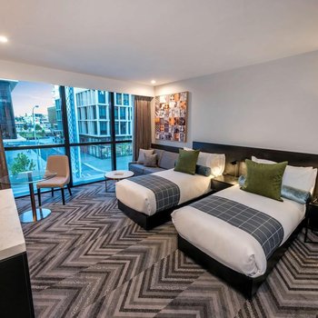 Rydges Perth Kings Square an EVT hotel
