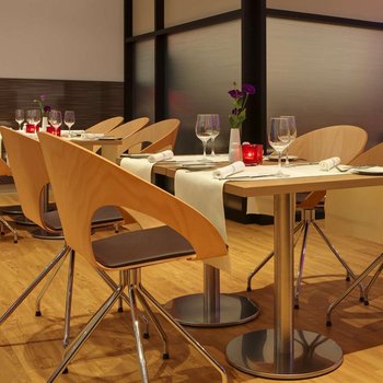 柏林中央車站城際酒店