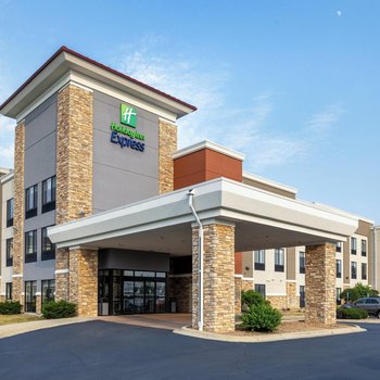 Holiday Inn Express Rochester South - Mayo Area