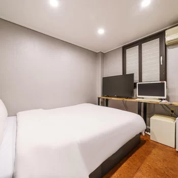 江東-明逸爾站埃姆海姆