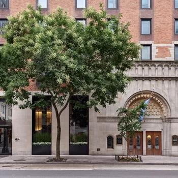 諾瑪德 AKA 酒店