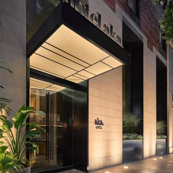 諾瑪德 AKA 酒店