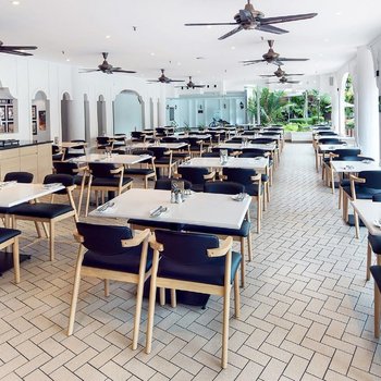 The Bayview Beach Resort