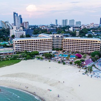 Dusit Thani Pattaya