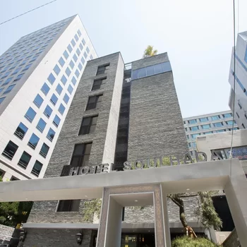 江南首哈達酒店