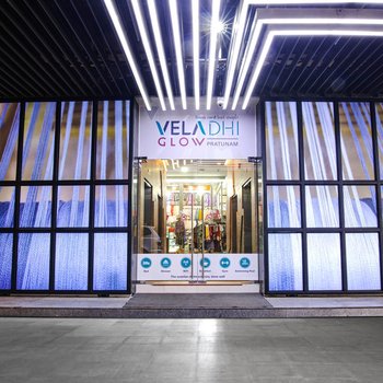 VELA Dhi GLOW Pratunam