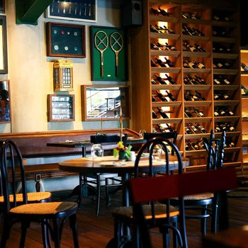 巴厘島水明漾豐塔納1O1酒店