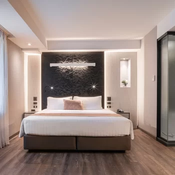 是隆阿斯皮拉寶石中心酒店