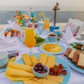 Windsor Palace Luxury Heritage Hotel since 1906 by Paradise Inn Group