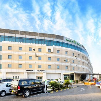 Holiday Inn Muscat Al Seeb, an IHG Hotel