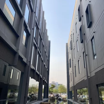 清邁寧曼彩鴻酒店