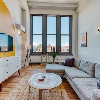 Sosuite at West Lofts - West Philadelphia