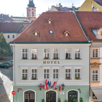 貝特利姆俱樂部酒店