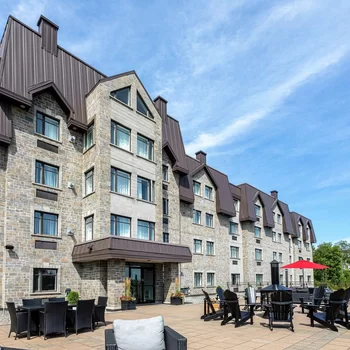 DoubleTree by Hilton Quebec Resort