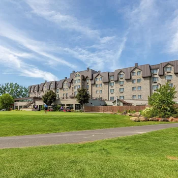 DoubleTree by Hilton Quebec Resort
