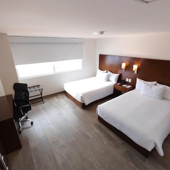 Ramada by Wyndham Tampico Centro