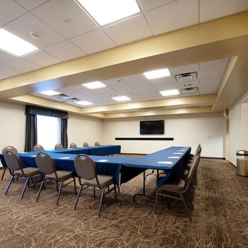 Hampton Inn & Suites Madera