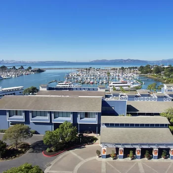 伯克利碼頭希爾頓逸林酒店