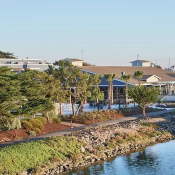 伯克利碼頭希爾頓逸林酒店