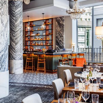 The Candler Hotel Atlanta, Curio Collection by Hilton